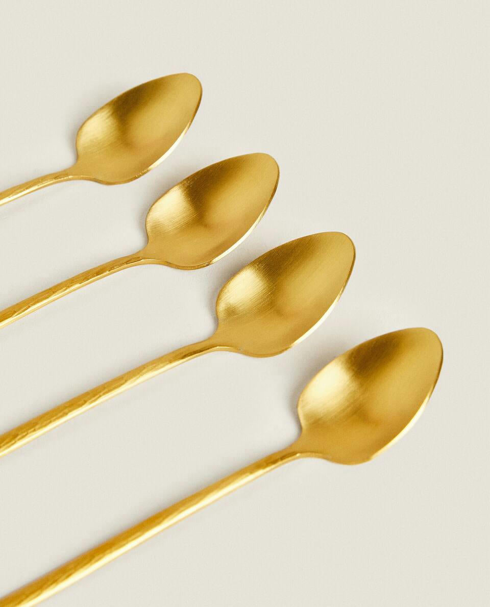 BOX OF 4 DESSERT SPOONS WITH HAMMERED HANDLE