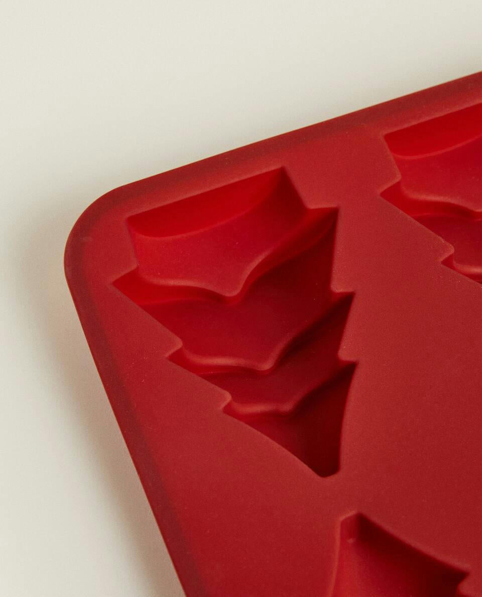 CHRISTMAS TREE SILICONE BAKING MOULD