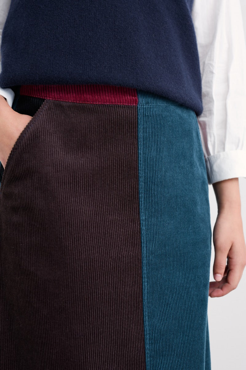 Circular Window Wren Skirt