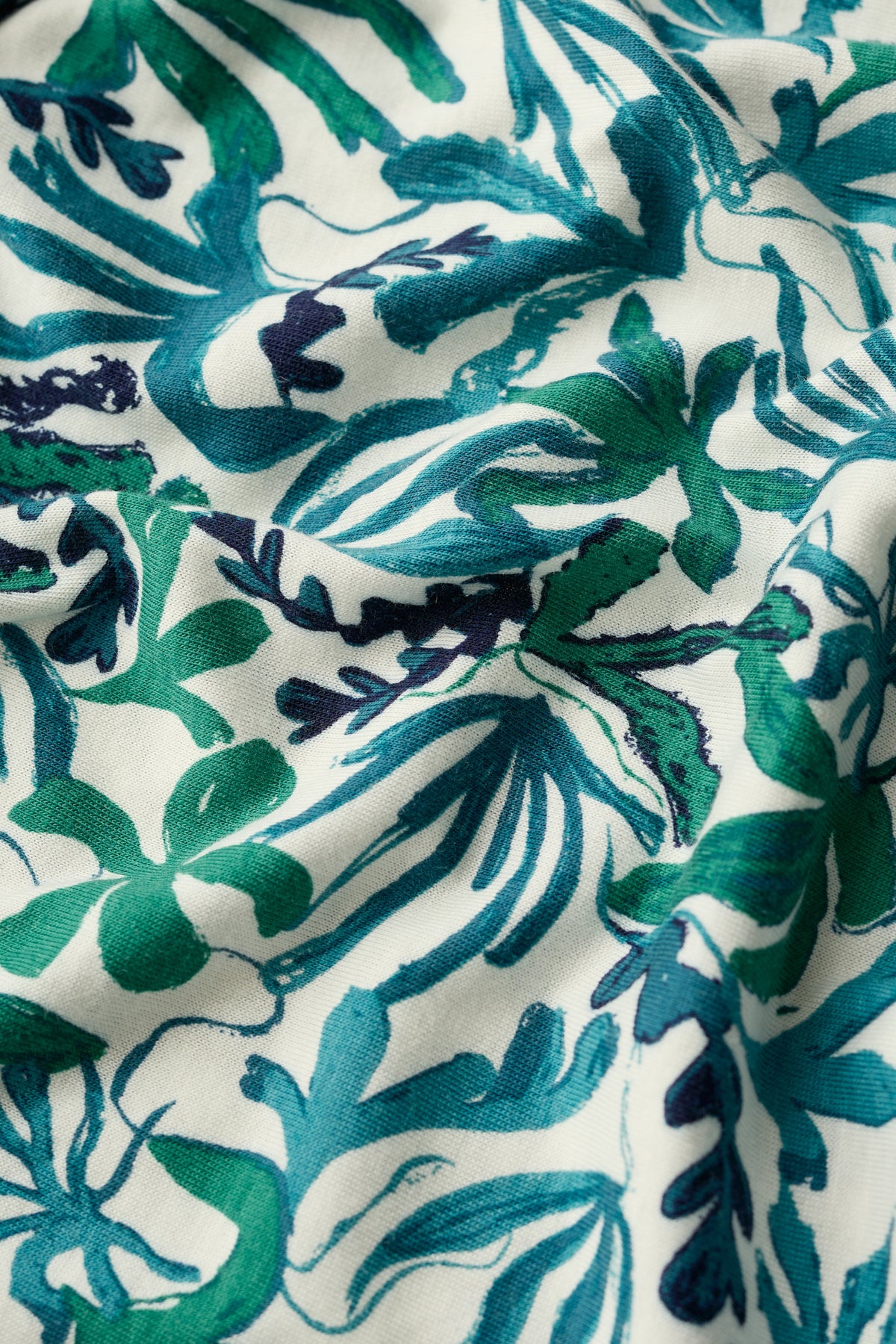 Appletree Keyhole Detail T-Shirt