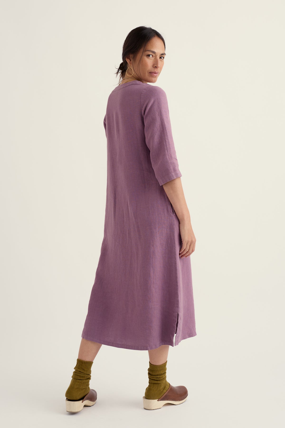 Word Posey Linen Shift Dress