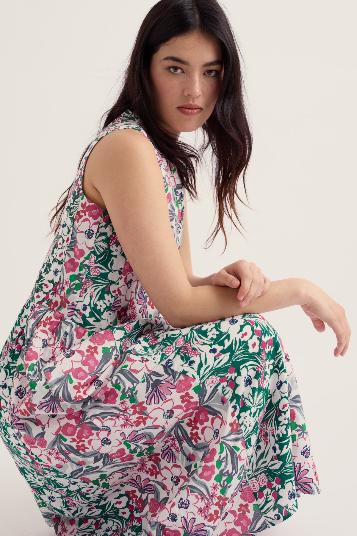 Circular Sleeveless Brouse Dress