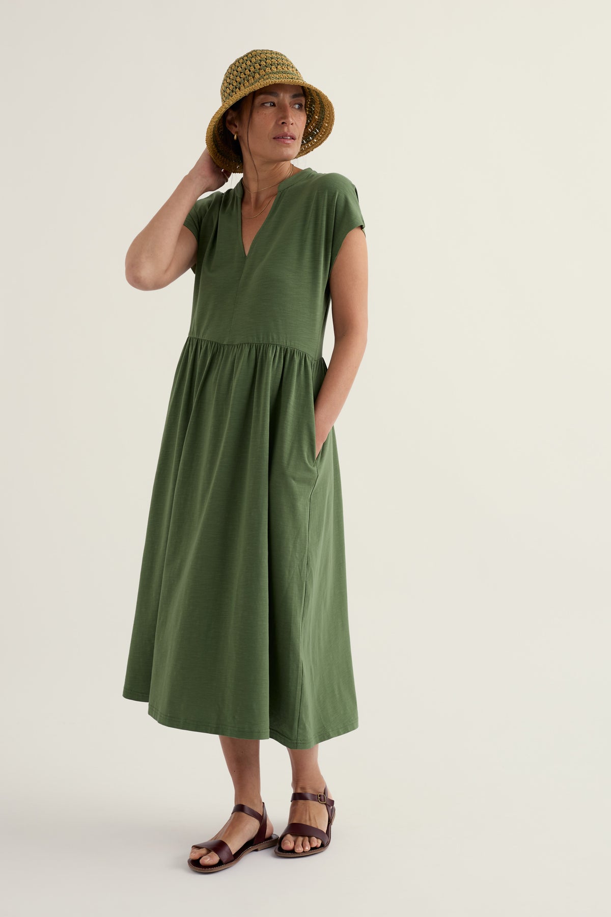 Zinnia Short Sleeve Jersey Midi Dress